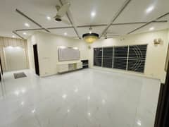 1 Kanal Modern Designer house for rent near Park & Commercial