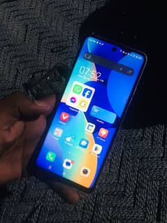 Tecno spark 10 pro 8+4/128gb