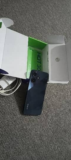 infinix hot 30 ply 4gb rm 64 gb memory