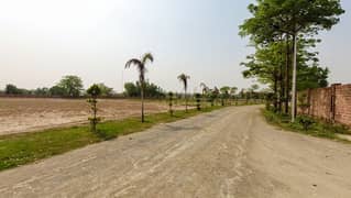 Farmhouse Land Available For Sale In Orchard Greenz Bedian Road