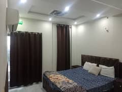 400 Square Feet Flat For rent Available In Bahria Town 0