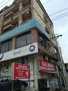 MAIN DOUBLE ROAD IDEAL LOCATION 2ND FLOOR GOING ON INVESTOR RATE RENTED 40K