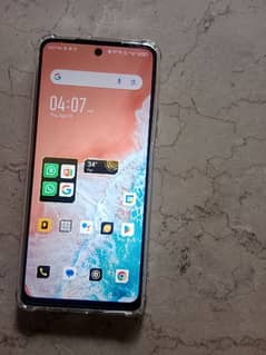 Infinix Hot 40 Pro / Best condition / Gold