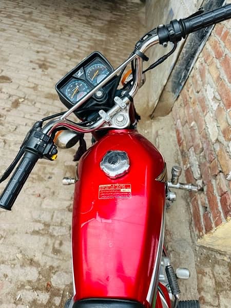 Honda Cg125 Red Vip Condition 2