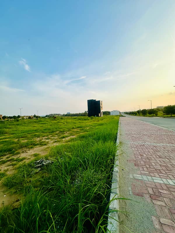 Low Price Kanal Plot In Top City C Block 16