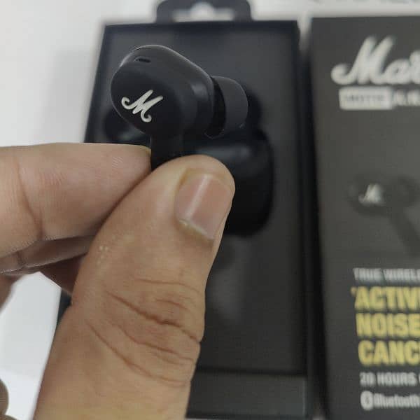 Marshall Motif A. N. C True Wireless Earbuds 1