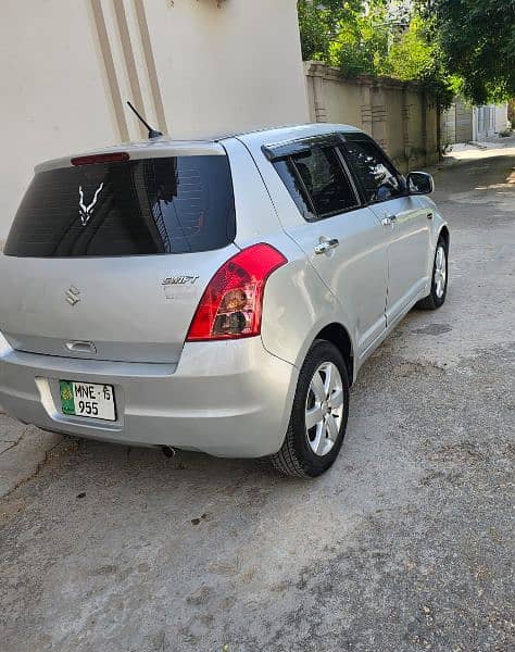 Suzuki Swift 2015 2