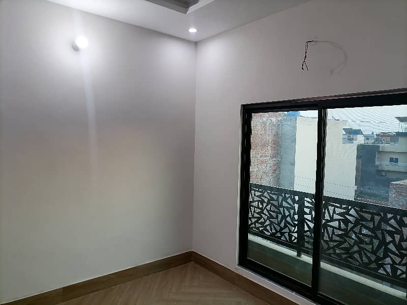 Upper Portion For Rent In Beautiful Punjab Coop Housing Society 3