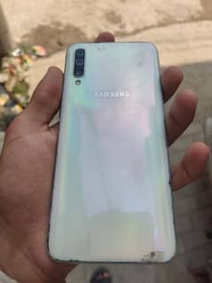 Samsung A50