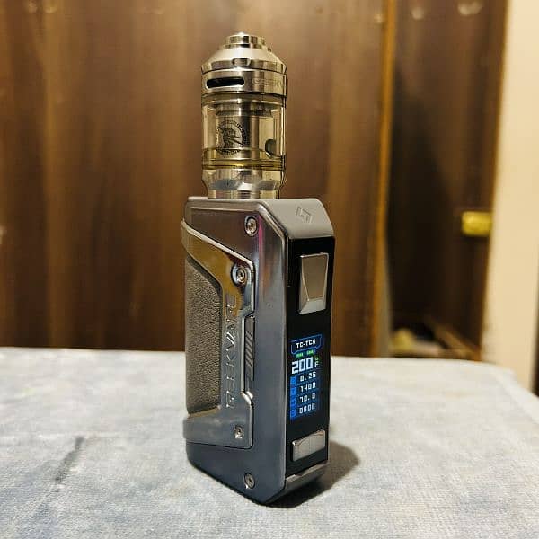 geek vape L200 2