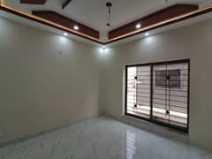 10 Marla House For sale In LDA Avenue