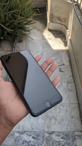 Iphone 8 plus pta approved 7