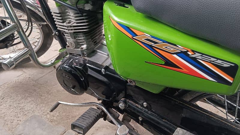 honda 125 full lush condition argent for sale 7