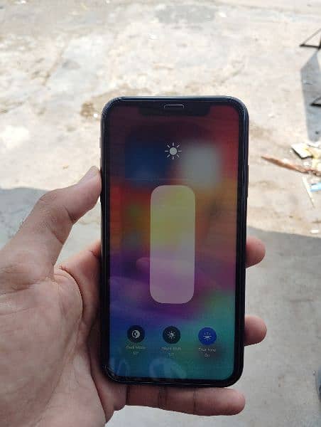 iPhone XR non pta 81 health 64 Gb 8