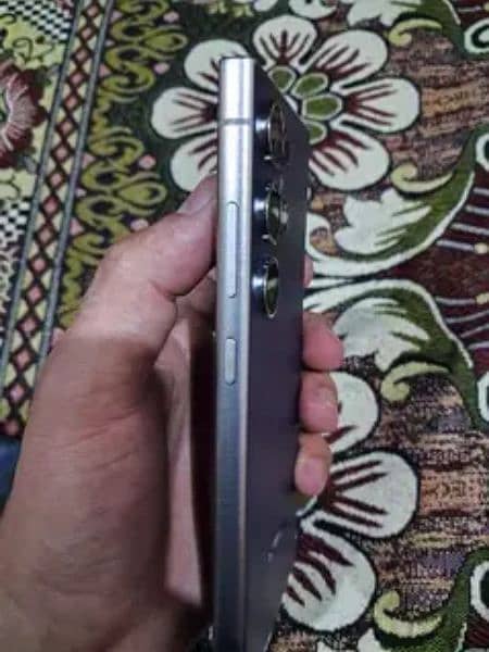 Samsung galaxy s24 ultra 12/256  factory non PTA. 1