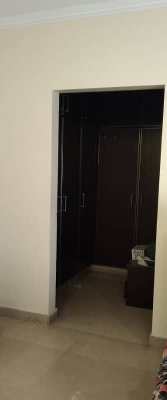 01 KANAL DESIGNER LUXURY UPPER PORTION AVAILABLE FOR RENT 0