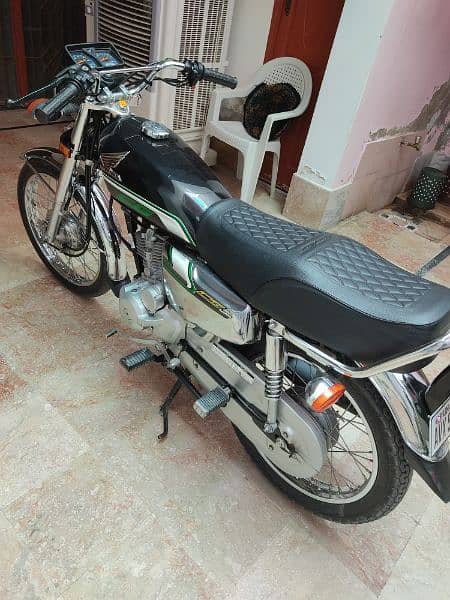 Honda 125 (Special edition) 2023/24 Black 0