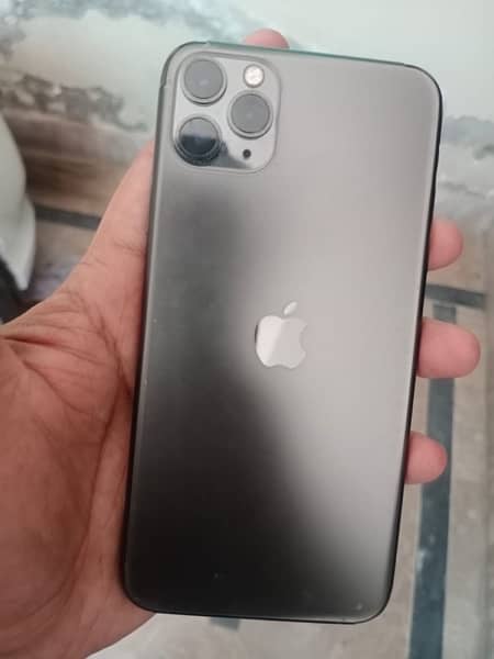 Apple i phone 11 pro max 0