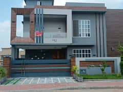 10 Marla Brand New Luxury Designer House For Sale