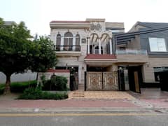 Fully Furnished House Of 5 Marla Available In Bahria Town Jinnah Block