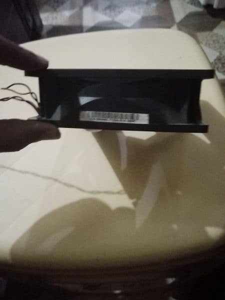 100 % genuine laptop charger 0