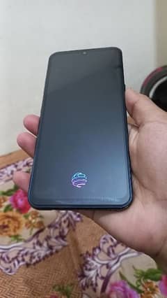 lg v60