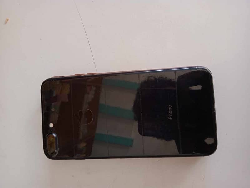 iPhone 7plus 10/10 condition 2