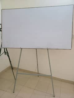 White board With Stand