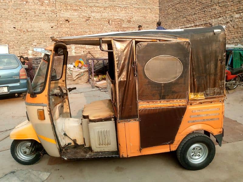 Auto rickshaw Siwa for sale in  Low Price 12