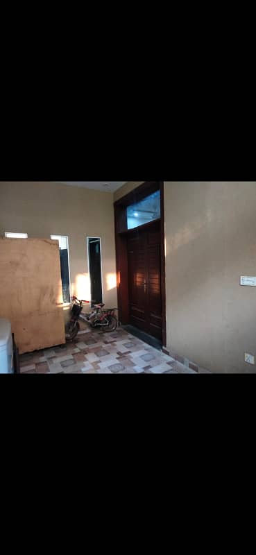 10 marla lower portion available for rent in shadaab garden main ferozpur road Lahore 13