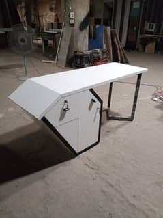 Modern Office Table New