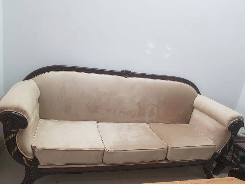 sofa with tables 3