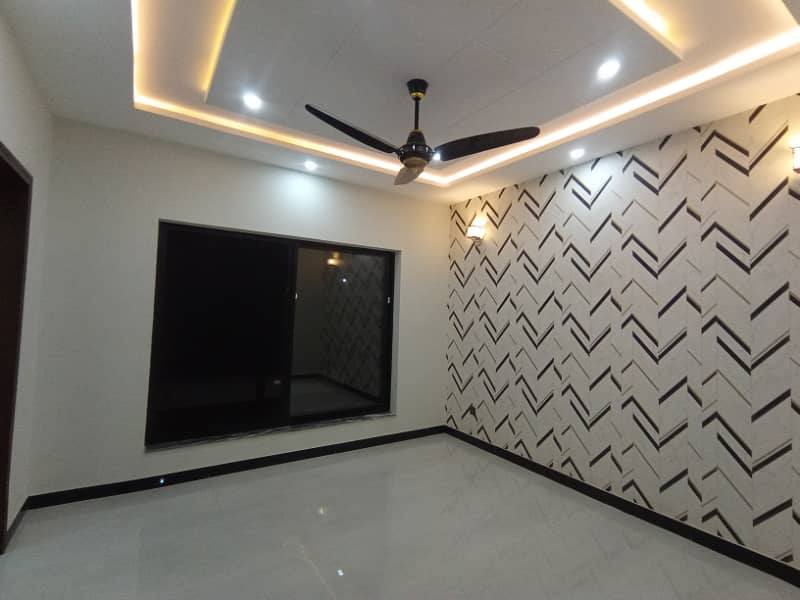 A Beautiful Designer 10 Marla Brand New Luxury Stylish House On Vip Location Close To Park In Bahria Town Lahore 37