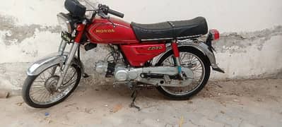 old model CD 7T k hai