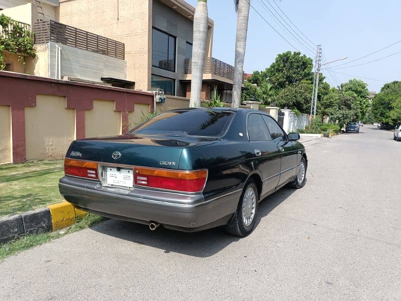 Toyota Crown 1981 frame but body 1994 Ki ha 4