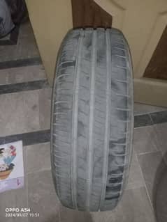 Dunlop be pair tyer perfect condition 185/65 size