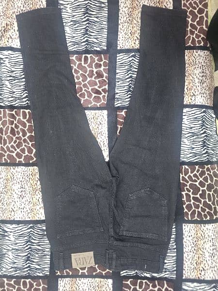 New Zara Dark Black jeans 2