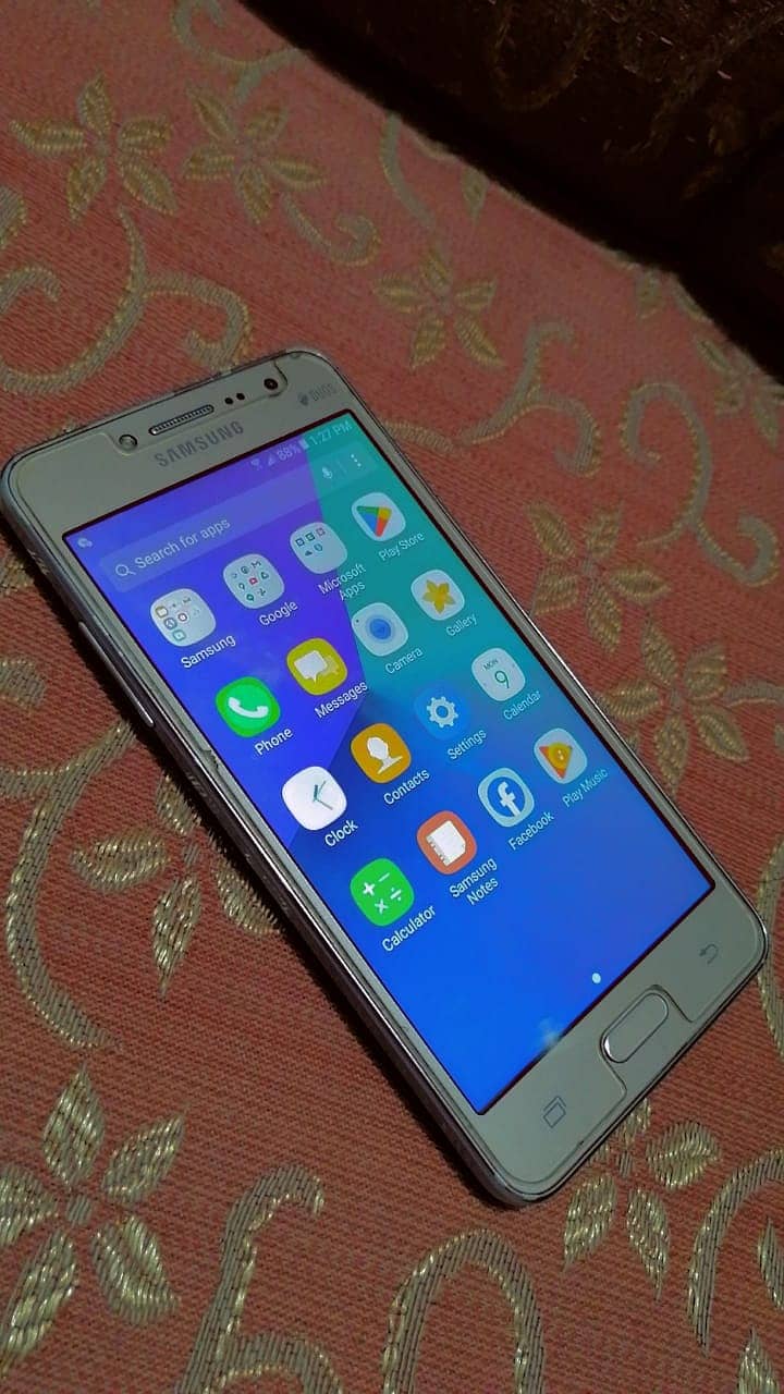 Samsung Galaxy Grand Prime Plus 10