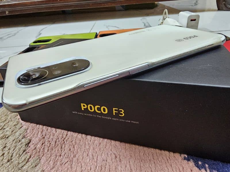 Xiaomi poco f3 complete box dual sim 256gb 4