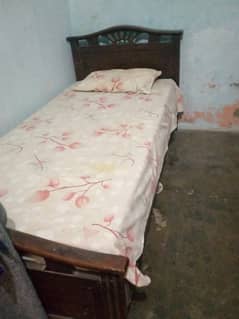 Single Wooden Bed Without Metress