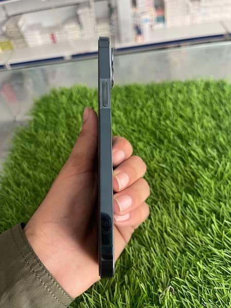 iphone 12 pro max 256gb PTA approved 2