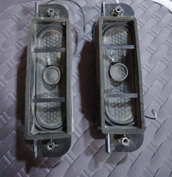 LG LED  original pair of Speakers 1