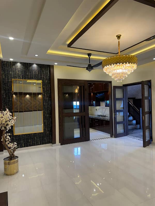 10 Marla's BRAND NEW House in Bahira town Lahore sector C jasmine block 6