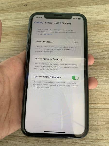 Iphone 11 64gb water pack factory unlock 3