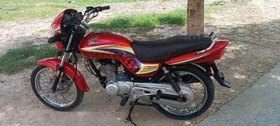 Honda CG 125 Deluxe 2015 Model