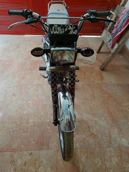 honda 125 2023 model karachi num 8