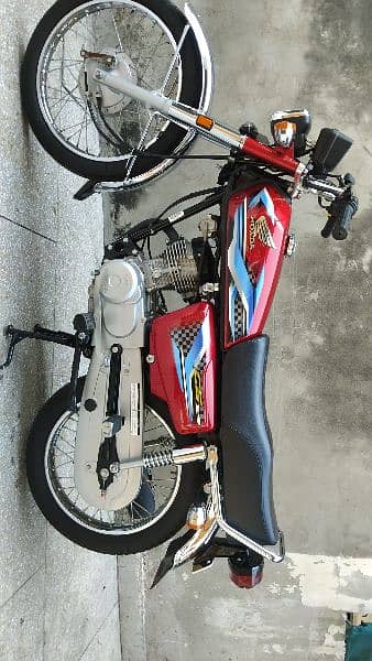 GOOD CONDITIO HONDA 125 2