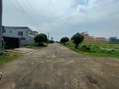 4 kanal plot for sale in iep engineers town