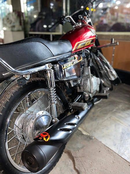 Argent sale Honda 124 slf 3