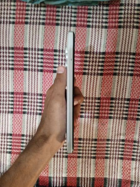 Infinix hote 30 play 1